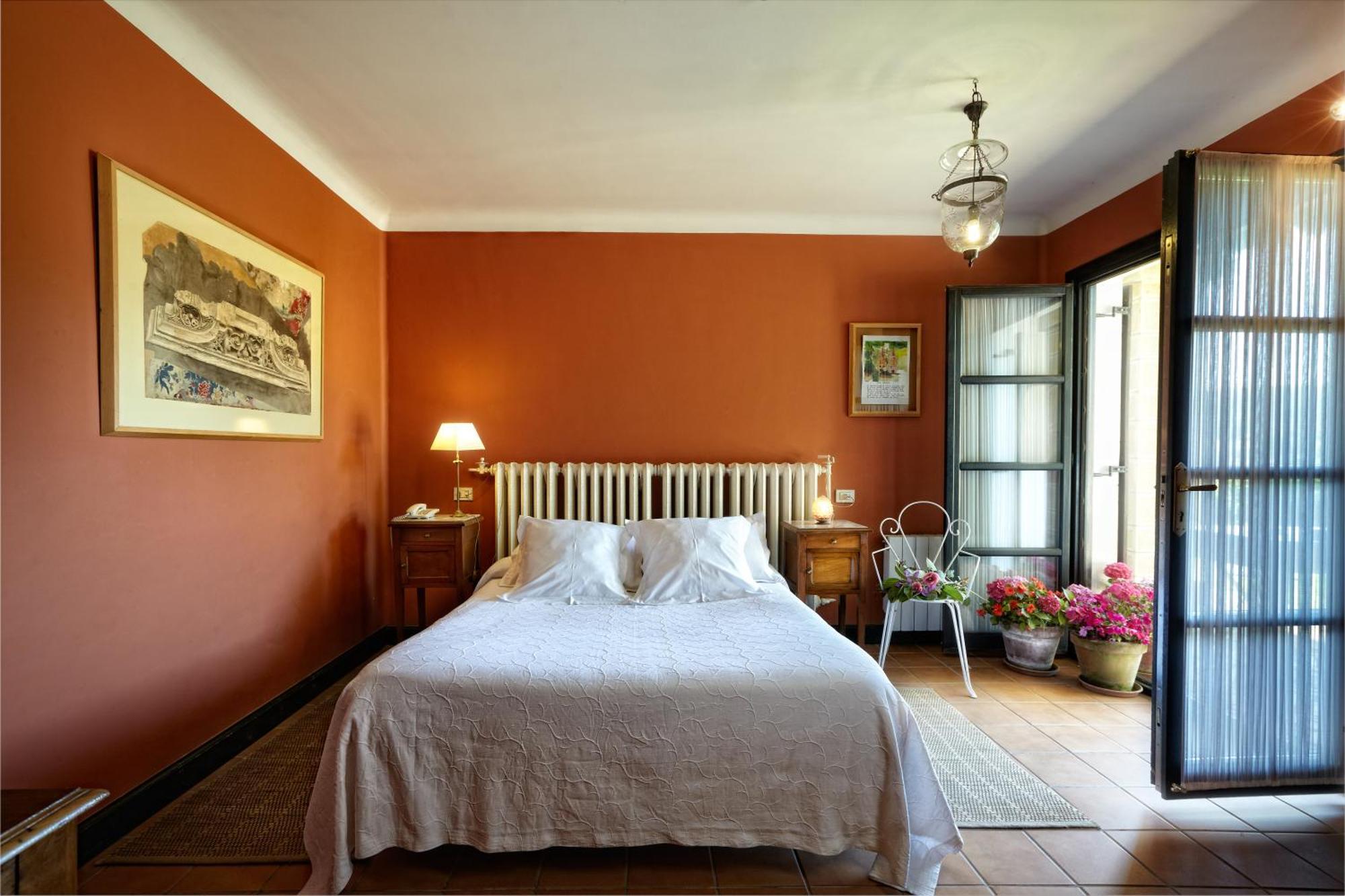 Hotel Ibarra Llantada Buitenkant foto